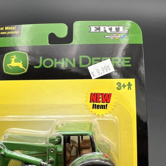 2004 1/64 John Deere 7320 Tractor With Loader And Spreader - Picture 3 of 11
